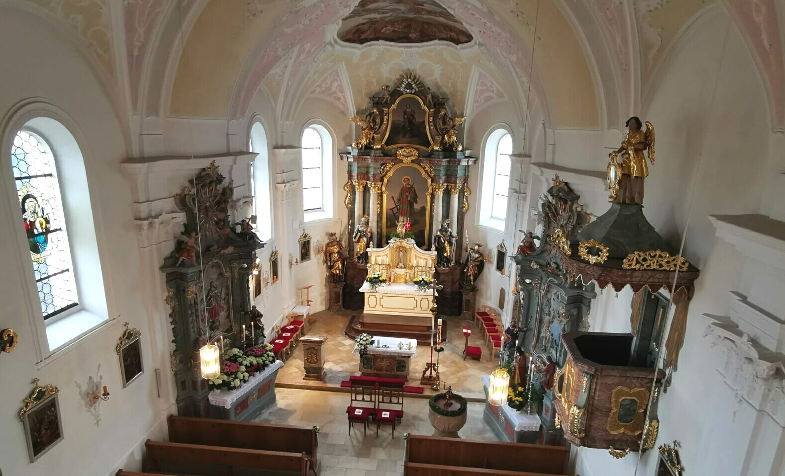 Pfarrkirche FK innen